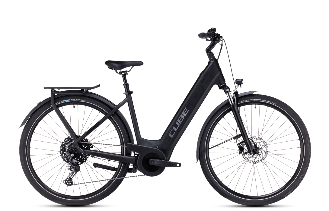 Cube Touring Hybrid Pro 625 black´n´metal