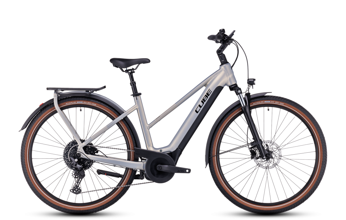 Cube Touring Hybrid Pro 625 pearlysilver´n´black